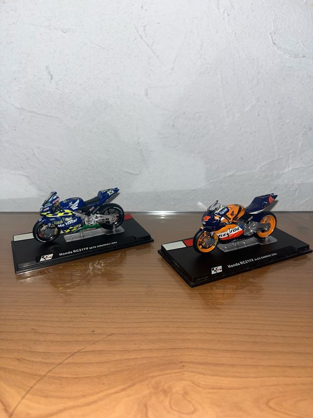 Regalo moto extra – Honda RC211V Álex Barros