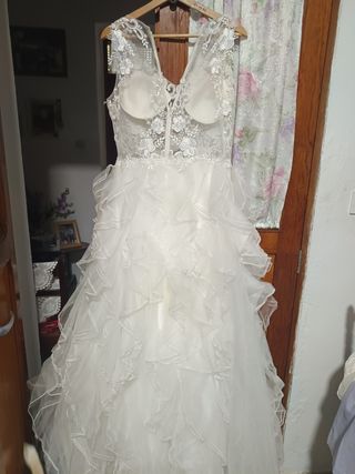 Vestido de Novia Talla L - Un Solo Uso