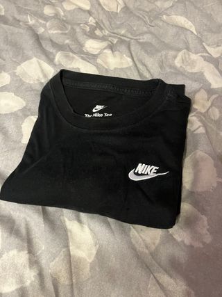 Camiseta Nike Negra