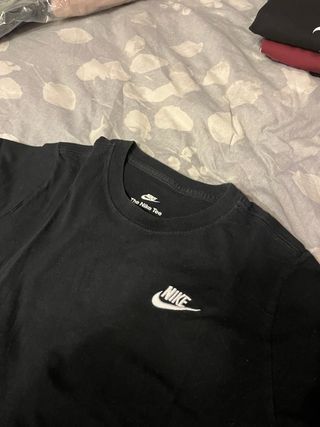 Camiseta Nike Negra