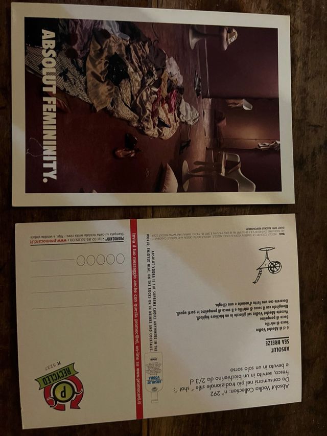 Cartolina Absolut Femininity