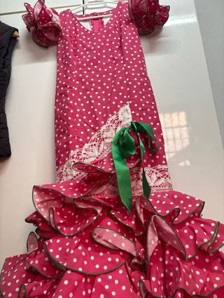 Vestido de gitana rosa con lunares