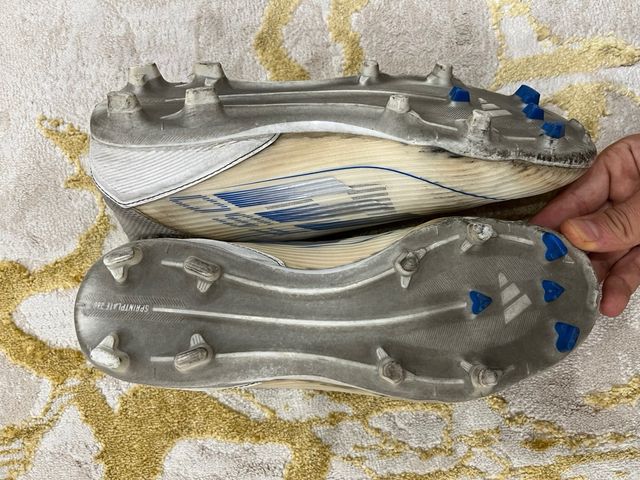 Adidas F50 Botas de Fútbol