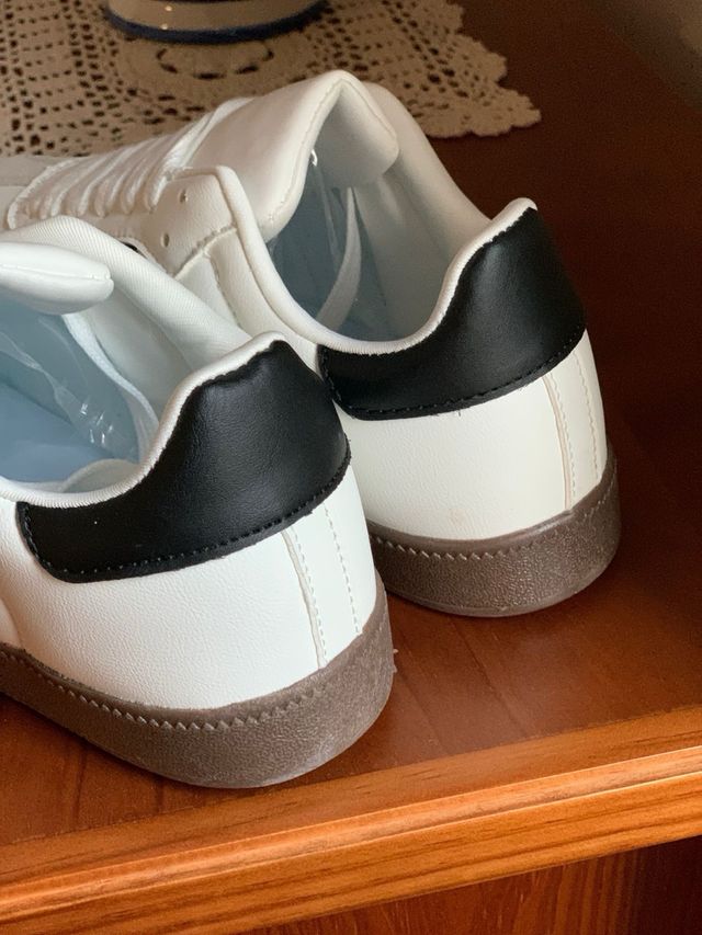 Zapatillas chica talla 38