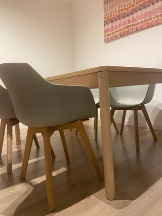 Mesa extensible RÖNNINGE + 4 sillas