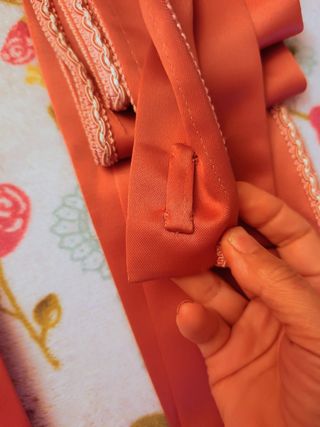 2 juegos de Cortinas satinadas color cobre y verd