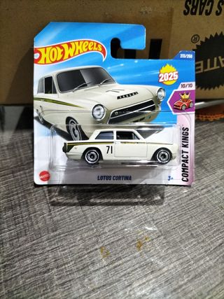 Hot Wheels Lotus Cortina 2025
