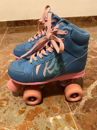 Patines Artísticos Azules y Rosas