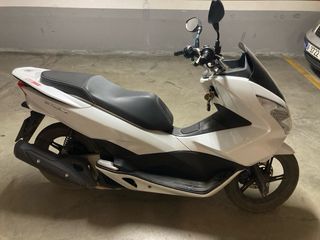 Honda PCX 125 Blanca año 2015