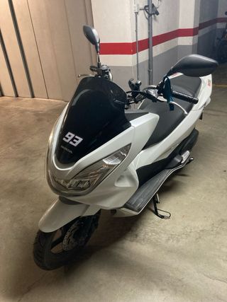 Honda PCX 125 Blanca año 2015