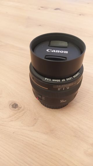 Objetivo Canon EF 50mm f/1.4 USM/ Regalo Parasol