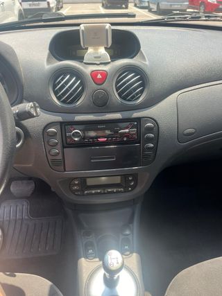 Citroen C2 2004 VTR 16V  Leed descripcion