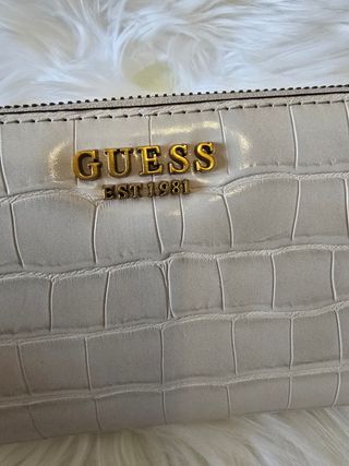 Monedero Guess Beige Cocodrilo