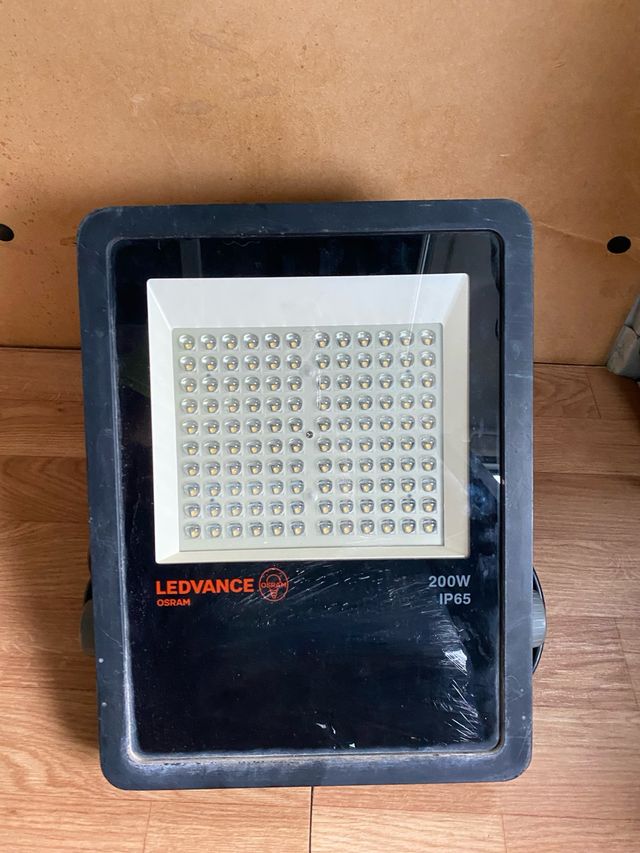 Foco LED Exterior 200W IP65 Negro