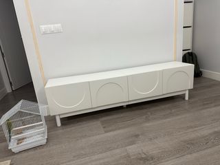 Mueble TV blanco de madera