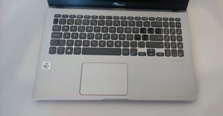 Portátil Core i7 10ª Gen 8GB RAM SSD HDMI