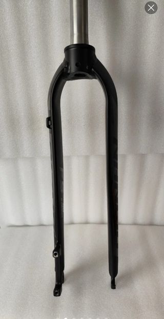 Horquilla de  Aluminio  Rueda 26" , 27.5" o 29" 
