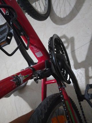 Bicicleta Rockrider 5.1 Roja.