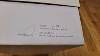 Zapato Salón Piel Serpiente Uterqüe