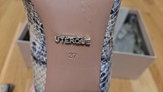 Zapato Salón Piel Serpiente Uterqüe