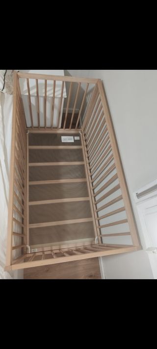 Cuna Ikea con colchón