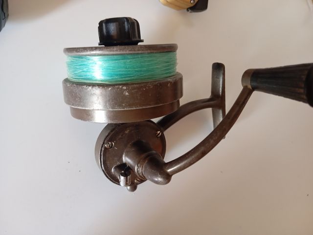 Carrete de pesca Sagarra