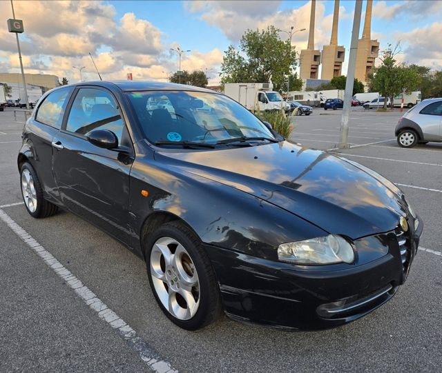 Alfa Romeo 147 2006 "PEGATINA C" 150.000 KM REALES