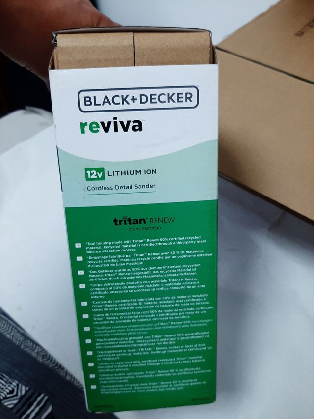 Lijadora BLACK - DECKER, sin estrenar