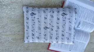 Funda para libro notas musicales