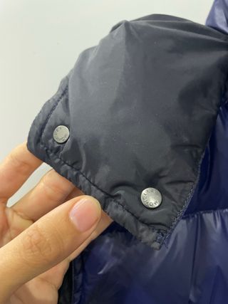 chaleco Moncler azul obscuro