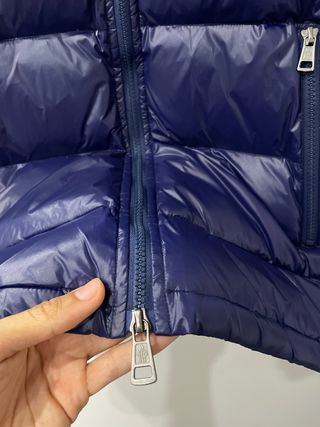 chaleco Moncler azul obscuro