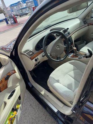Mercedes-Benz Clase E200 CDI 