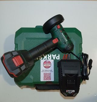 Radial Parkside con cargador batería y maletín