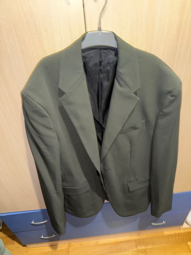 Americana y Pantalón Traje Zara Verde