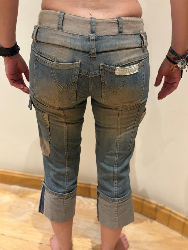 Pantalón pirata AnnaRita N marrón