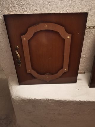 Puertas de mueble de salón con ornamento