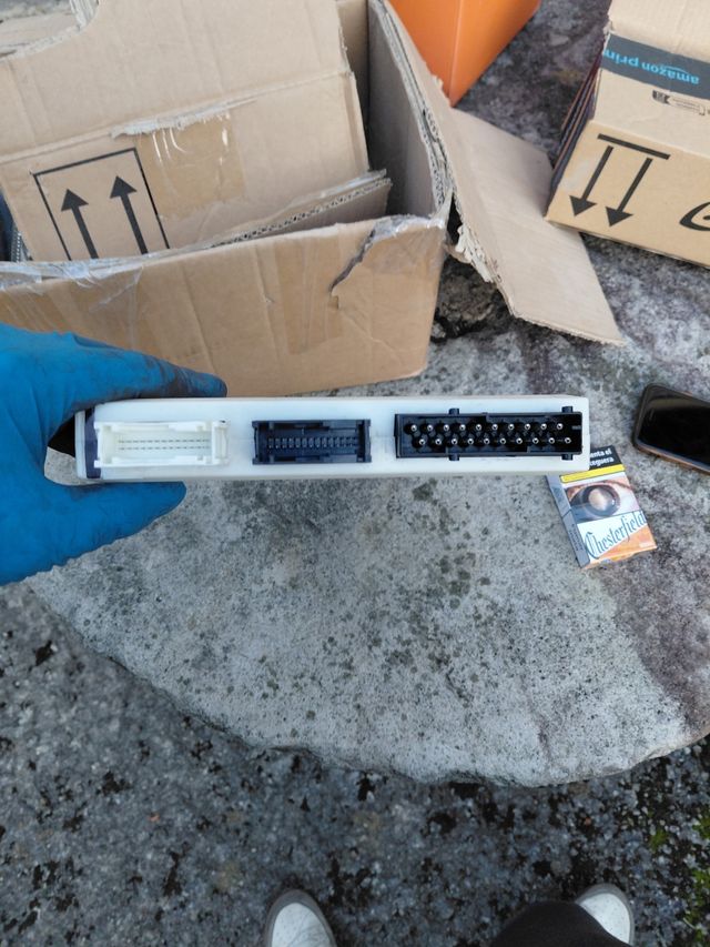 Centralita Comfort BMW E39 GM III HELLA