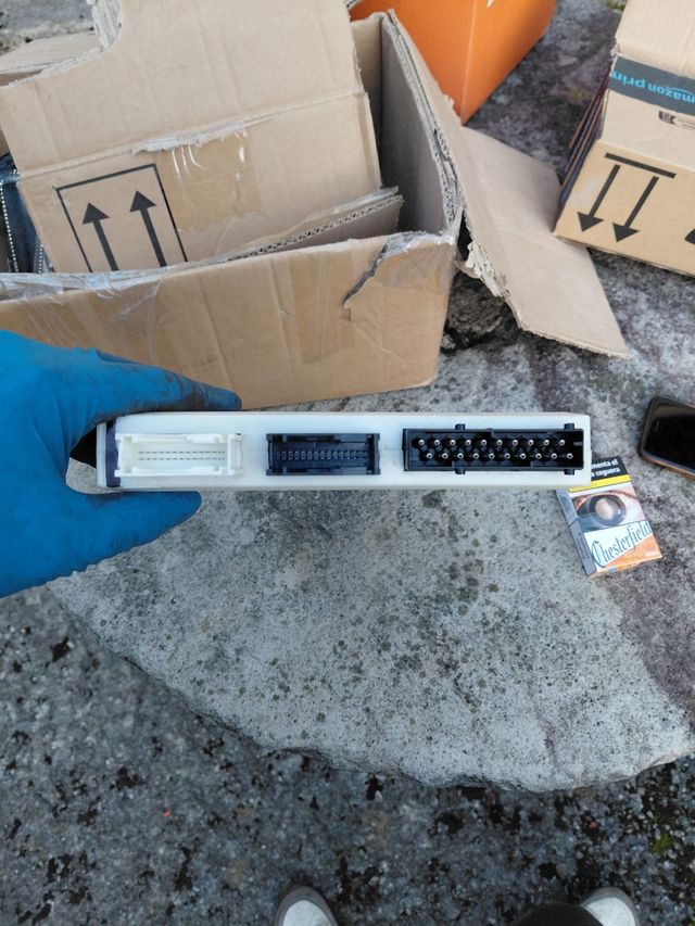 Centralita Comfort BMW E39 GM III HELLA