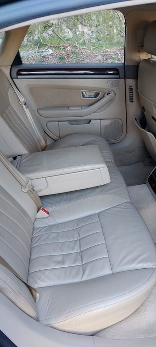 Audi A8 2003