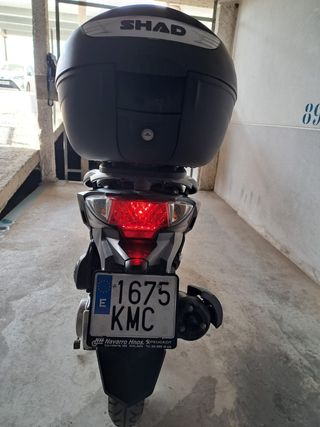 Moto nueva, pocos kilómetros