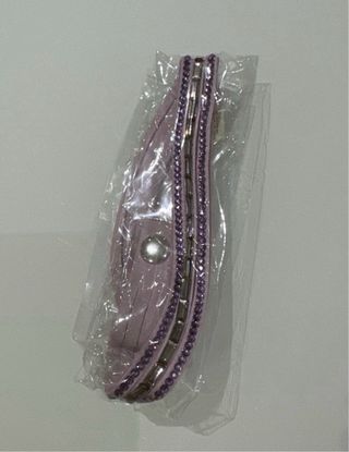 Braccialetti con perline e bottoni