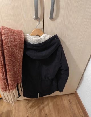 Chaqueta y bufanda de regalo