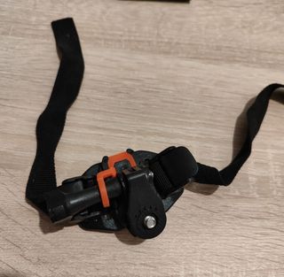 Canon EOS 1100D + Objetivo EF-S 18-55mm