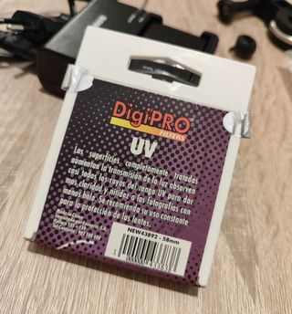 Canon EOS 1100D + Objetivo EF-S 18-55mm