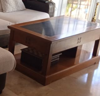 Mesa de salón madera y cristal