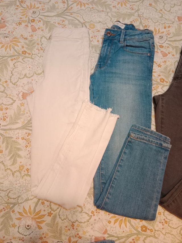 Pantalones vaqueros niña