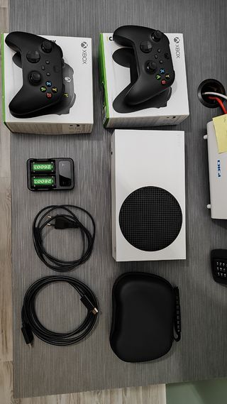 Xbox Series S Consola Blanca + Accesorios