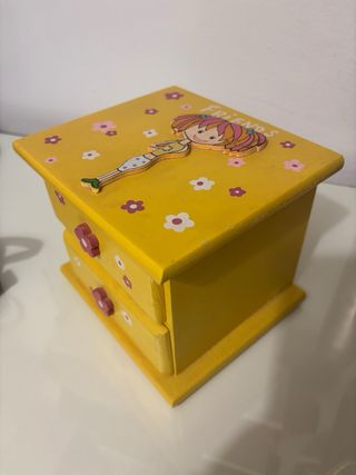 Joyero infantil con figura de niña