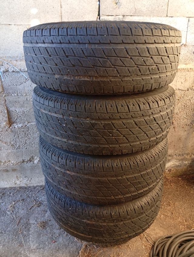 Ruedas Toyo Open Country ,265/70/15