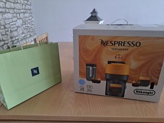 Cafetera Nespresso Vertuo Pop